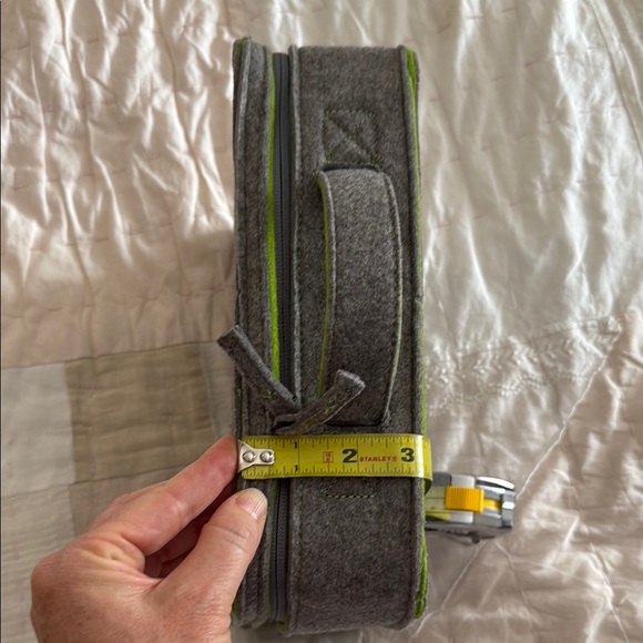 TEGU Gray and Green Felt bag with handle and zip - Picture 5 of 7